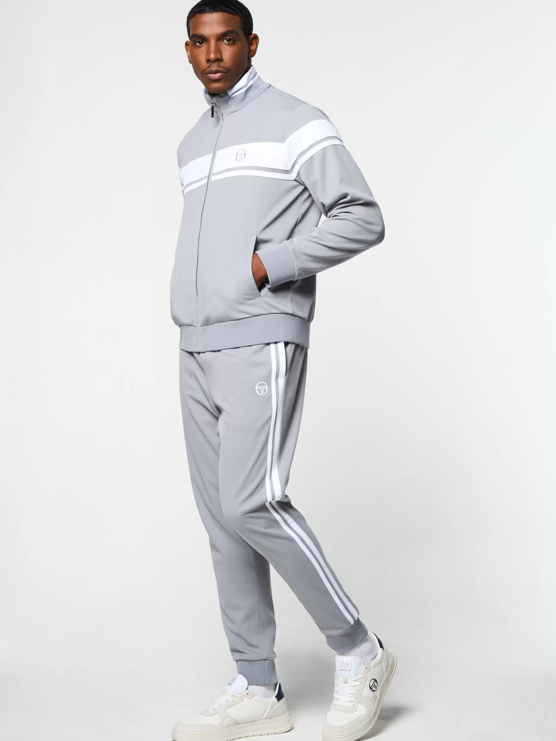 damarindo_track_jacket_archivio_sleet_white_5.webp Sergio Tacchini Damarindo Track Jacket Archivio- Sleet/ White